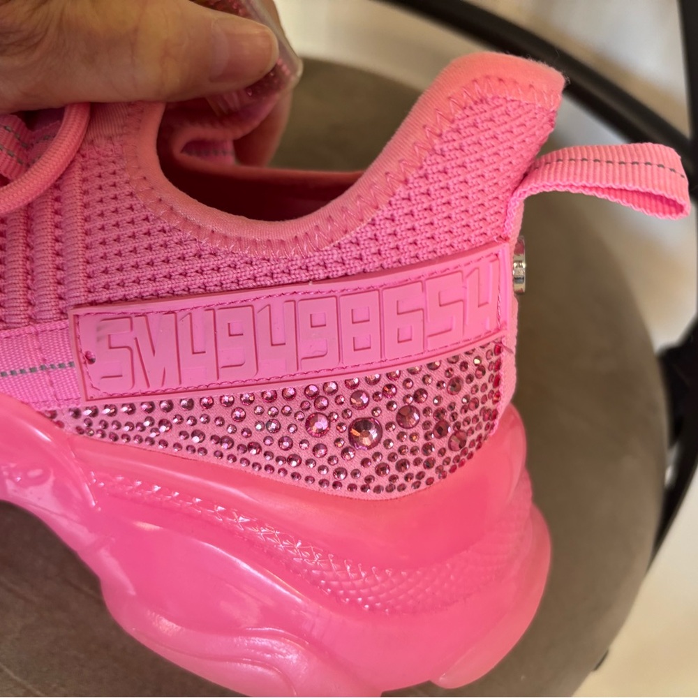 Size 9 Steve Madden SM NY90 Hot Pink gemmed Maxima lace up Sneaker.  In EUC! - Picture 8 of 8